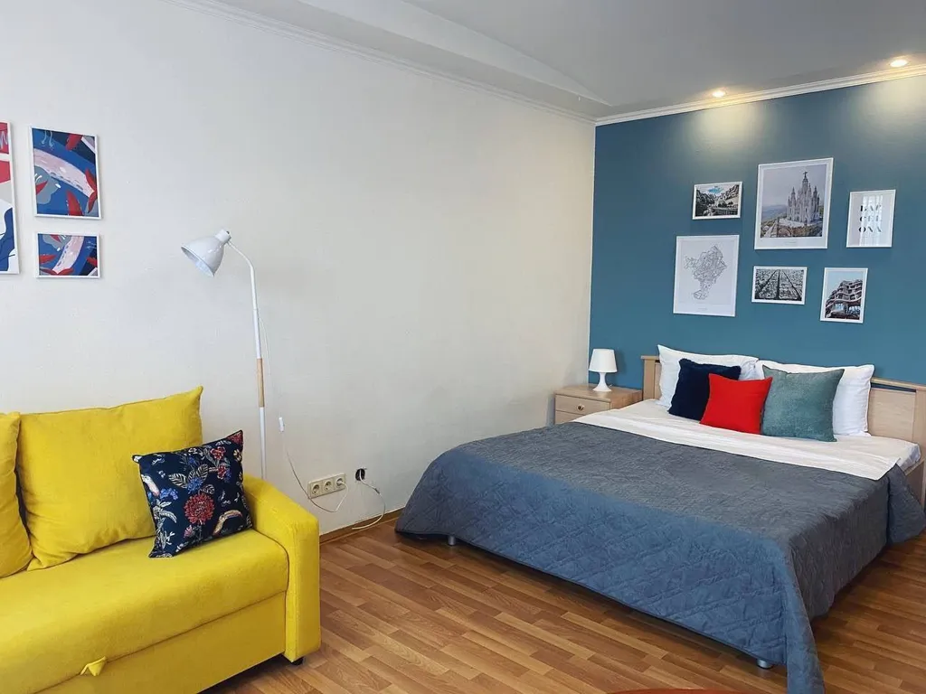 Квартира однокомнатная в Железнодорожном, 46 м², Красноярск — фото 2