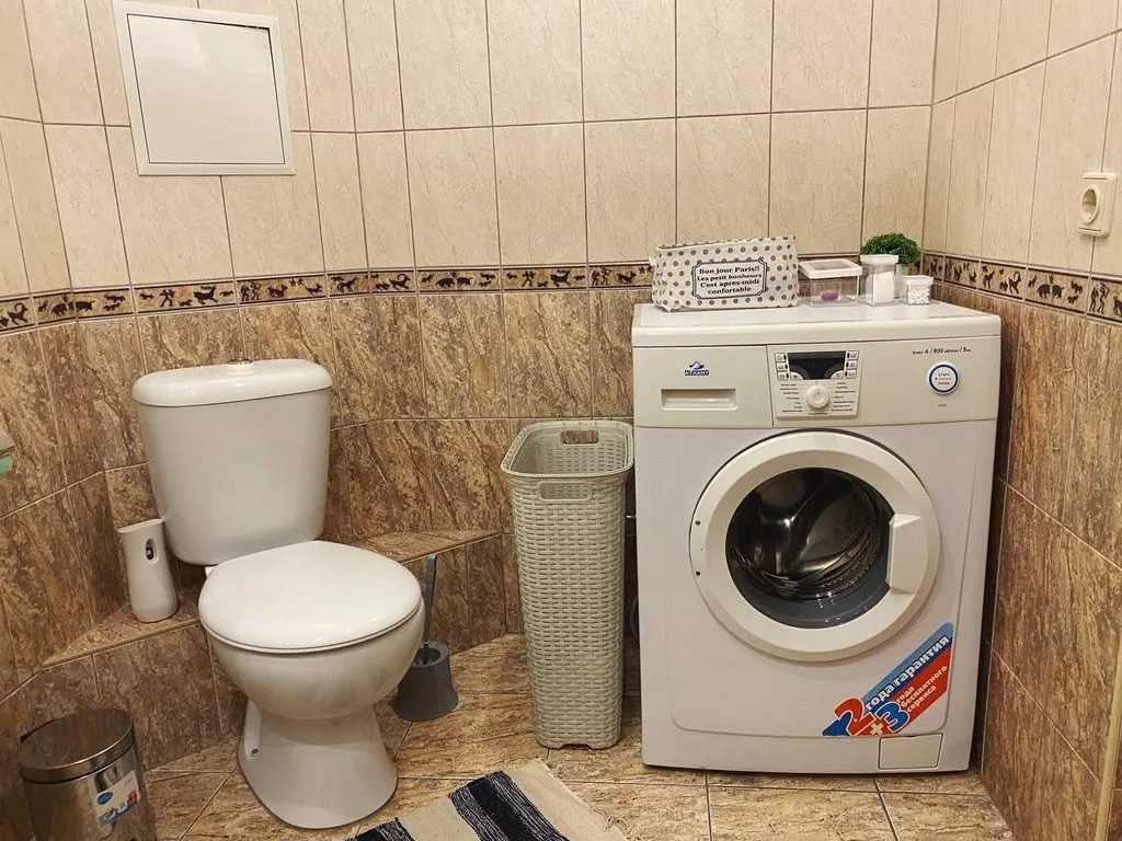 Квартира однокомнатная в Железнодорожном, 46 м², Красноярск — фото 9