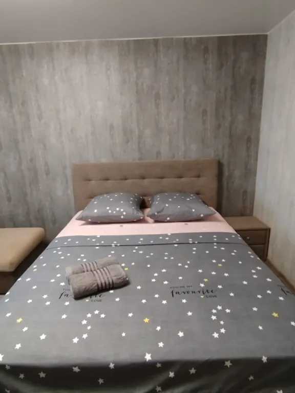 Квартира однокомнатная в Кировском, 38 м², Саратов — спальня, фото 5