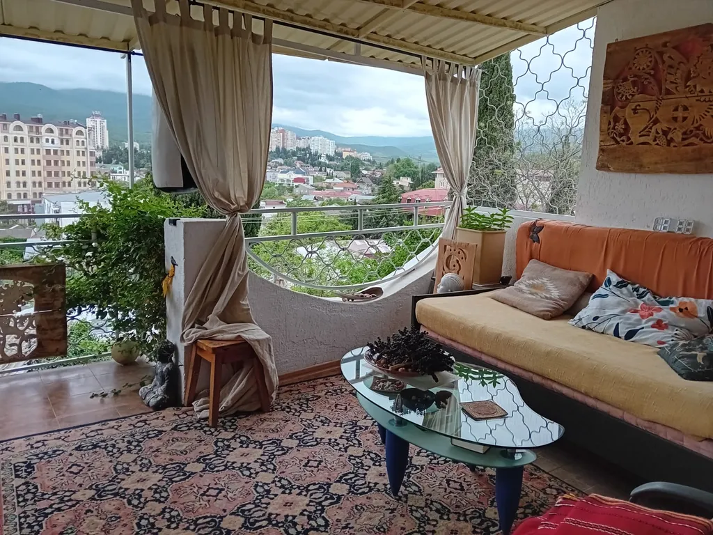Уютный АПАРТАМЕНТ в центре старого города Алушта — Скиф, фото 1 из 5