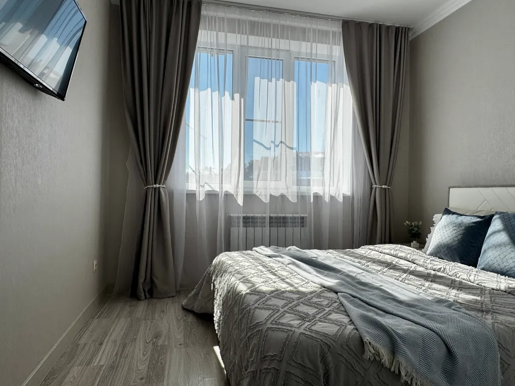 Уютная 2х комнатная квартира 
Рядом с ледовой ареной