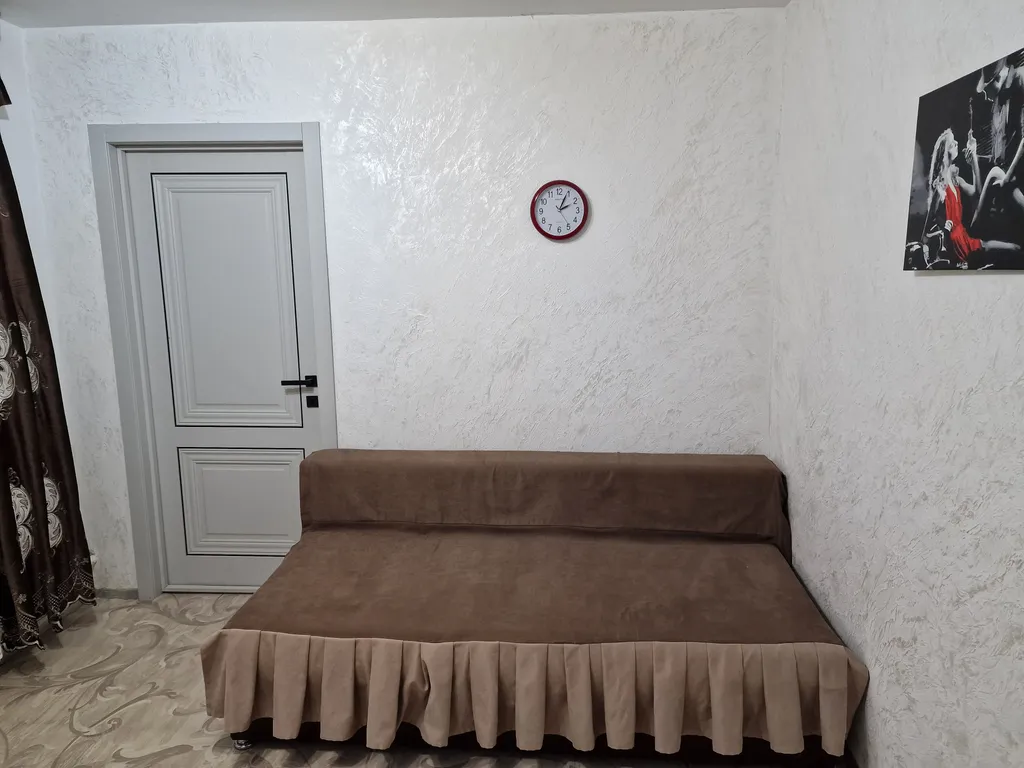 Квартира двухкомнатная в Куйбышевском, 47 м², Иркутск — спальня, фото 4