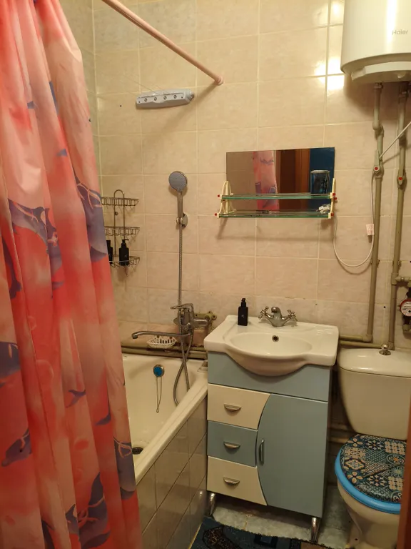 Квартира однокомнатная на улице Космонавтове, 37 м², Дивеево — ванная комната