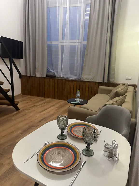 Апартаменты однокомнатные на набережной Свердловской, 36 м², Санкт-Петербург — фото 2