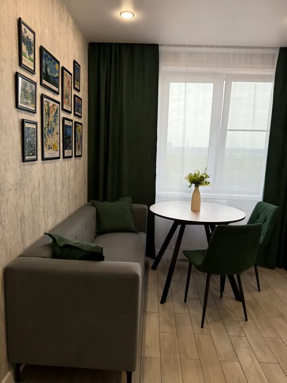 Квартира однокомнатная на улице Луначарского, 37 м², Бор — спальня, фото 3