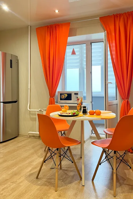 Квартира однокомнатная в Железнодорожном, 43 м², Самара — кухня, фото 3