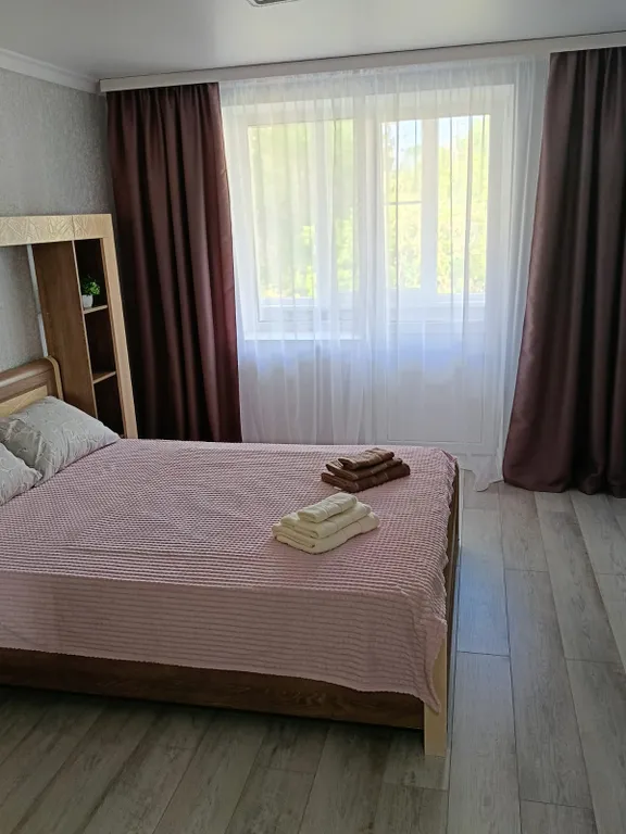 Квартира двухкомнатная в хуторе Лесном, 49 м², Каменск-Шахтинский — спальня, фото 5