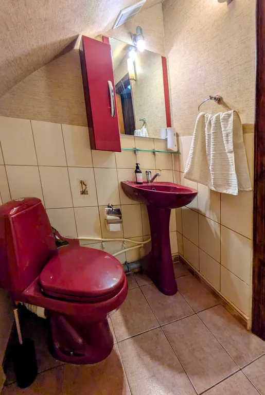 Квартира трёхкомнатная в Самарском, 90 м², Самара — ванная комната