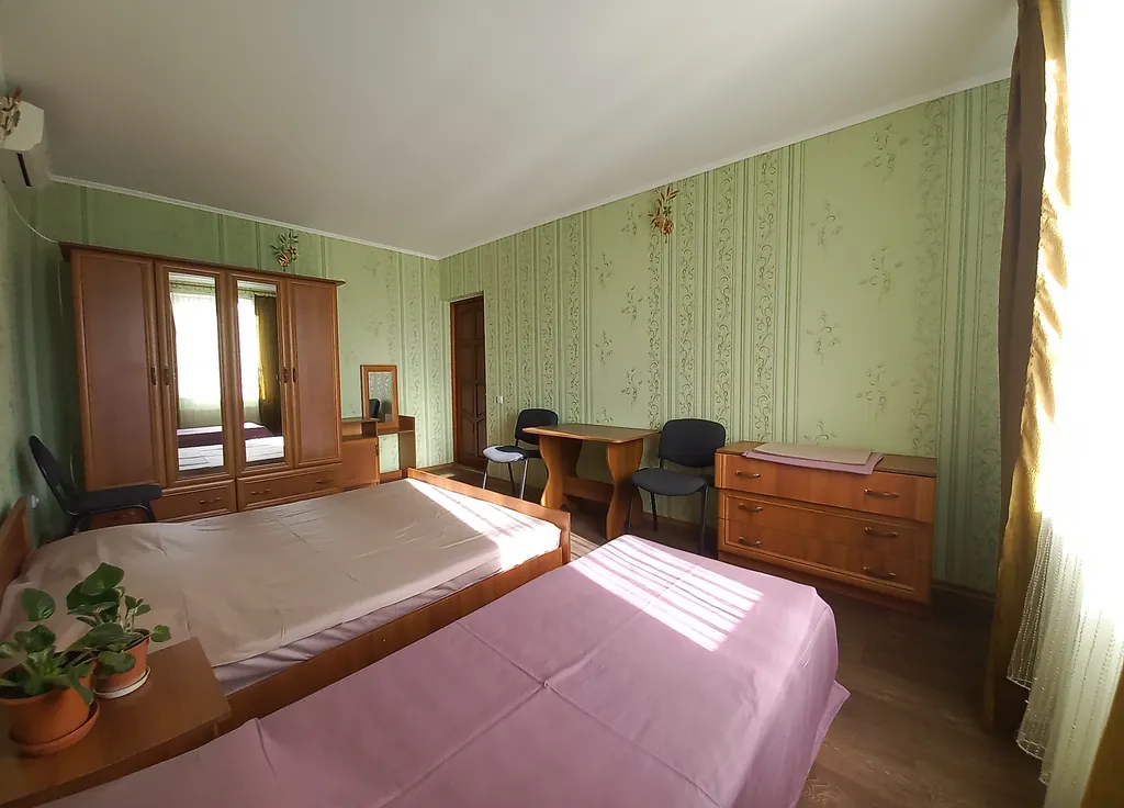 Орбита 142 — ванная комната