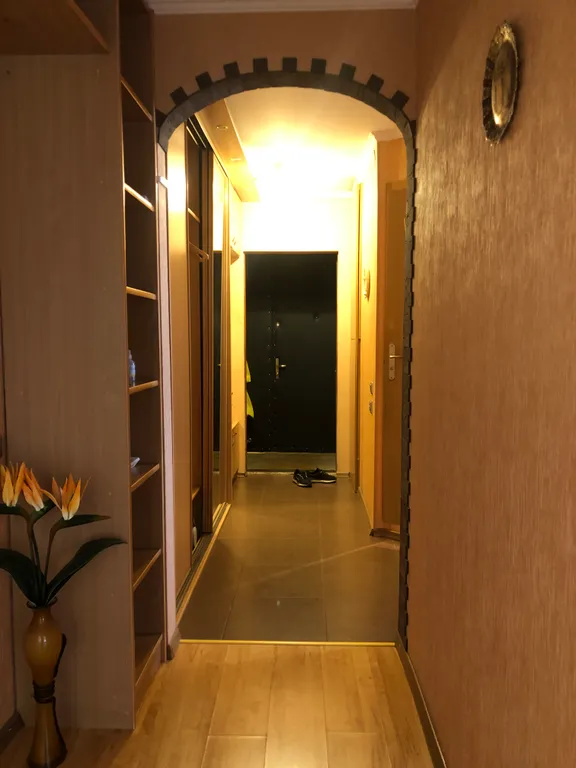 Квартира трёхкомнатная в Ленинградском, 68 м², Калининград — фото 15