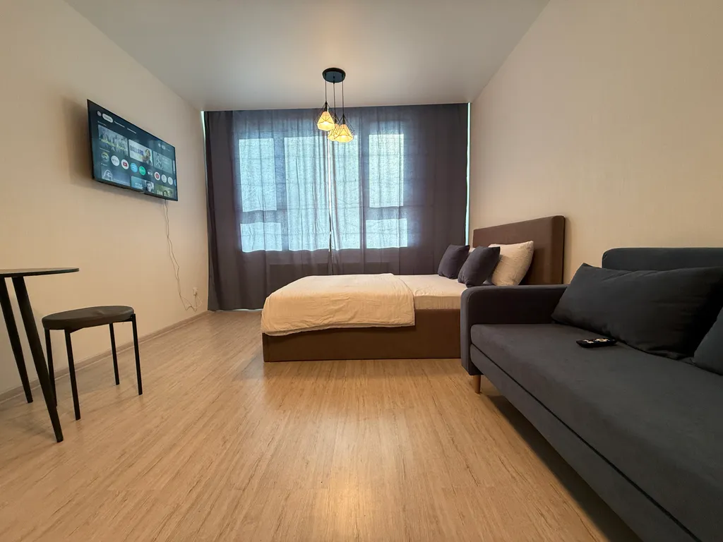 Студия однокомнатная у Чкаловской, в Ленинском, 25 м², Екатеринбург — спальня, фото 13
