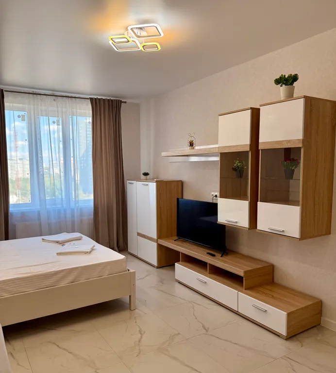 Квартира однокомнатная у Российской, в Октябрьском, 48 м², Самара — фото 3