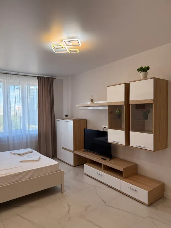 Квартира однокомнатная у Российской, в Октябрьском, 48 м², Самара — фото 4