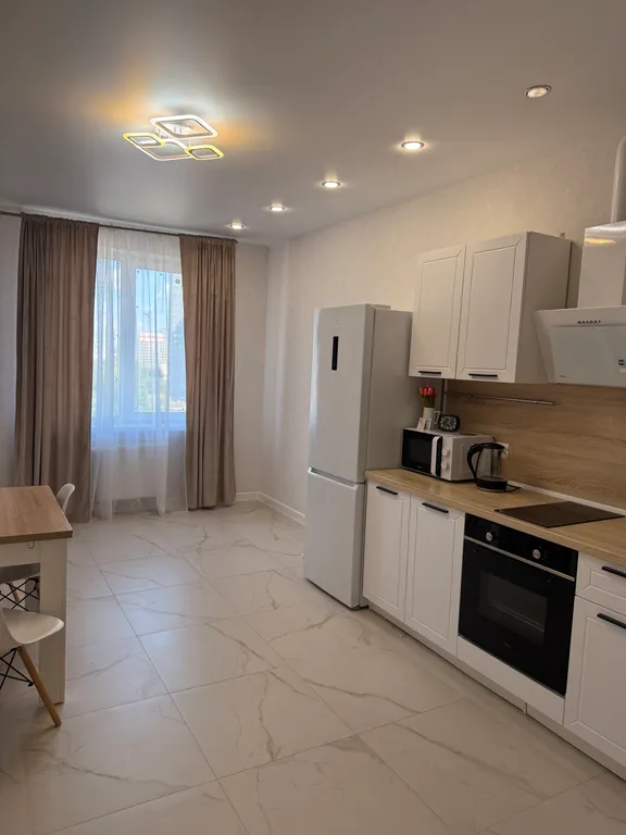 Квартира однокомнатная у Российской, в Октябрьском, 48 м², Самара — фото 8