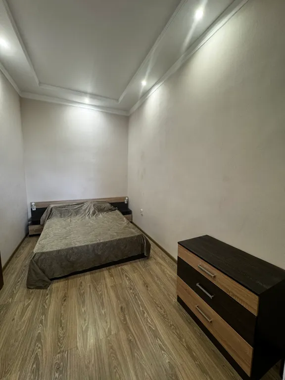 Квартира трёхкомнатная на улице Нагорной, 100 м², Ялта — фото 13