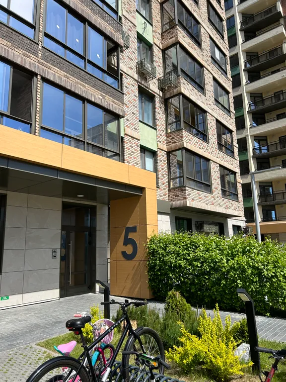 Квартира однокомнатная на улице Фармана Салманова, 35 м², Тюмень — фото 18