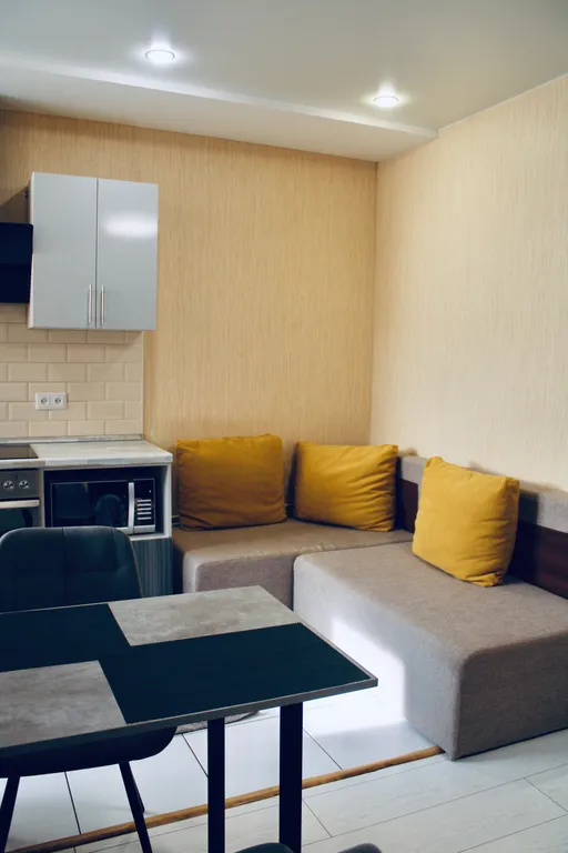 Студия однокомнатная в Октябрьском, 43 м², Самара — кухня, фото 3