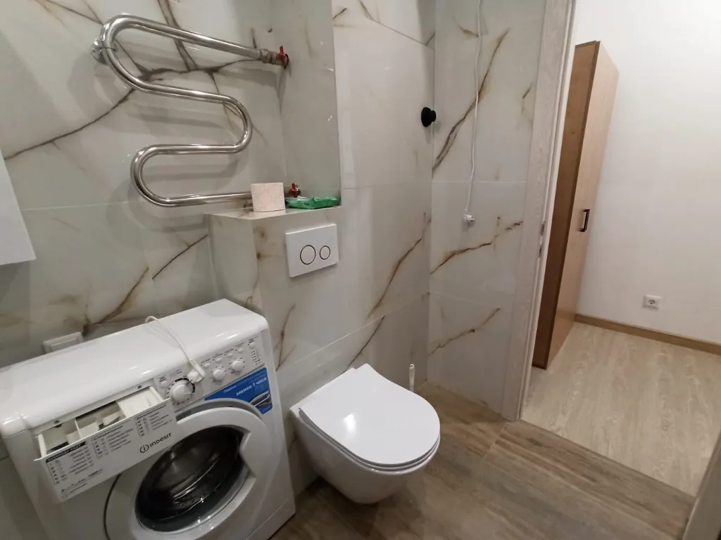 Квартира однокомнатная в Советском, 37 м², Красноярск — ванная комната, фото 6