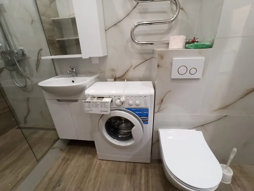 Квартира однокомнатная в Советском, 37 м², Красноярск — ванная комната, фото 7