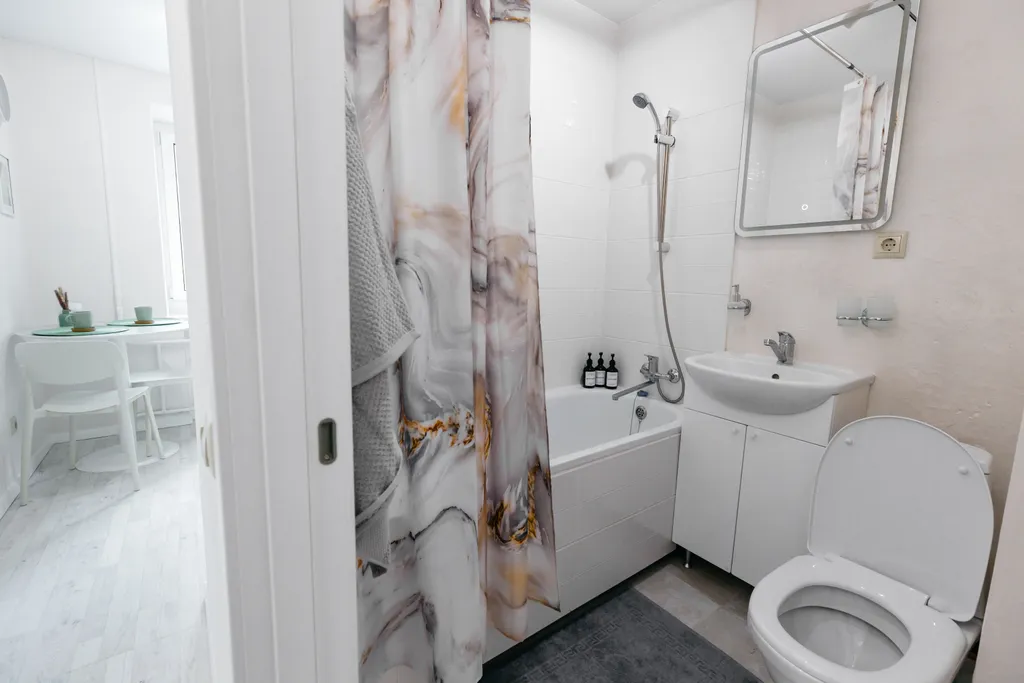 Квартира однокомнатная на улице Карской, 38 м², Тюмень — фото 20