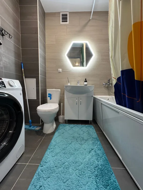Квартира двухкомнатная в Советском, 55 м², Волгоград — фото 6