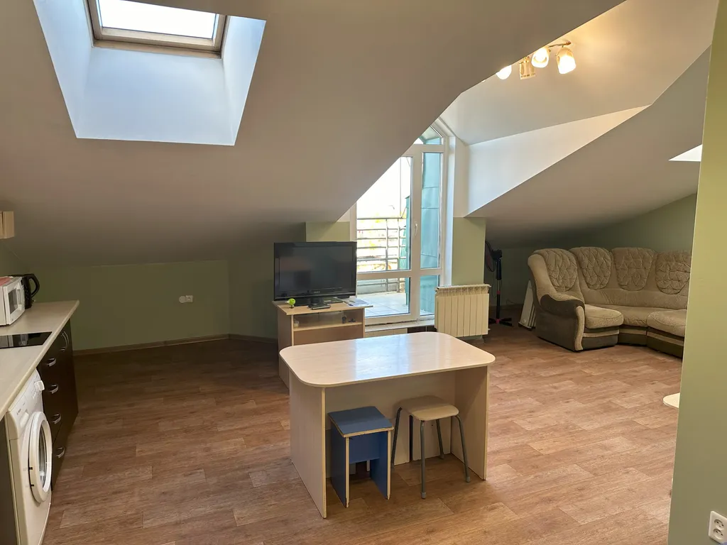 Студия однокомнатная в Кировском, 42 м², Иркутск — фото 4