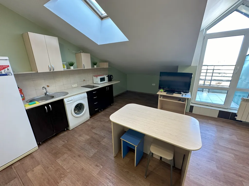 Студия однокомнатная в Кировском, 42 м², Иркутск — фото 6