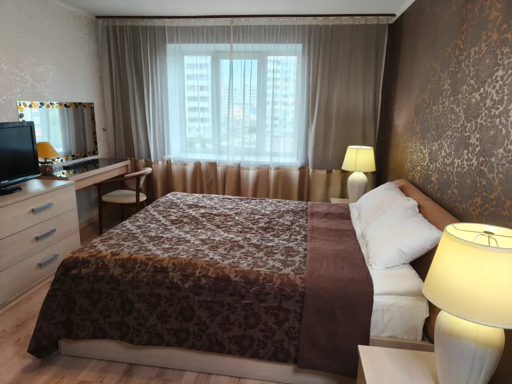 Квартира двухкомнатная на улице Якова Павлова, 72 м², Великий Новгород — фото 2