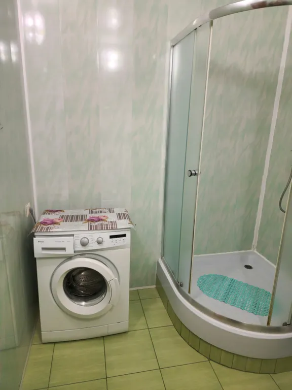 Квартира однокомнатная на улице Константина Талаха, 44 м², Советск — ванная комната, фото 3