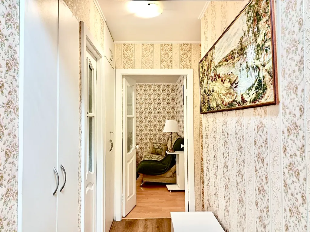 Квартира однокомнатная у Проспекта Космонавтов, в Эльмаше, 35 м², Екатеринбург — фото 8