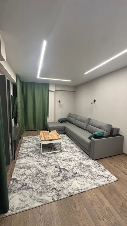 Квартира трёхкомнатная на улице Вокзальной, 70 м², Ессентуки — фото 13