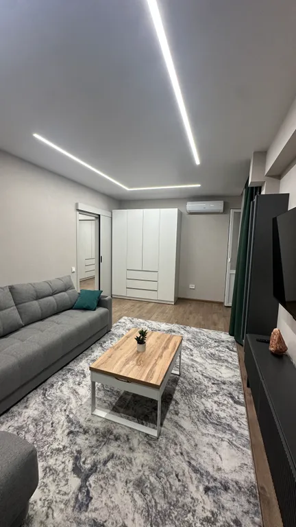 Квартира трёхкомнатная на улице Вокзальной, 70 м², Ессентуки — фото 14