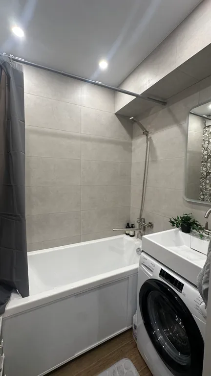 Квартира трёхкомнатная на улице Вокзальной, 70 м², Ессентуки — фото 15