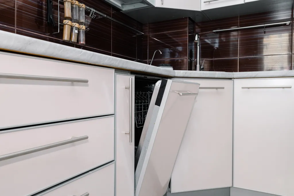Квартира трёхкомнатная в Ново-Савиновском, 95 м², Казань — фото 32