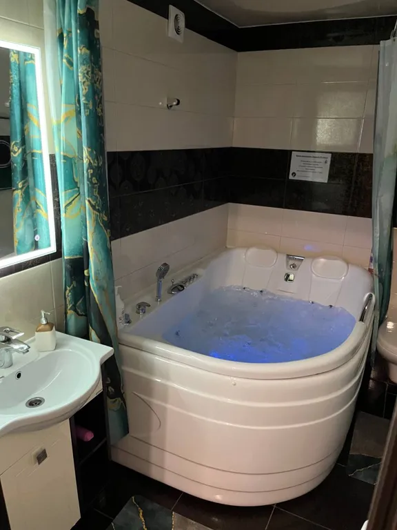 Квартира с джакузи