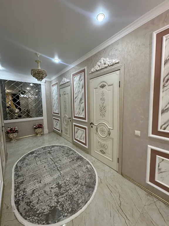 Квартира двухкомнатная на улице Оранжерейной, 70 м², Пятигорск — фото 4