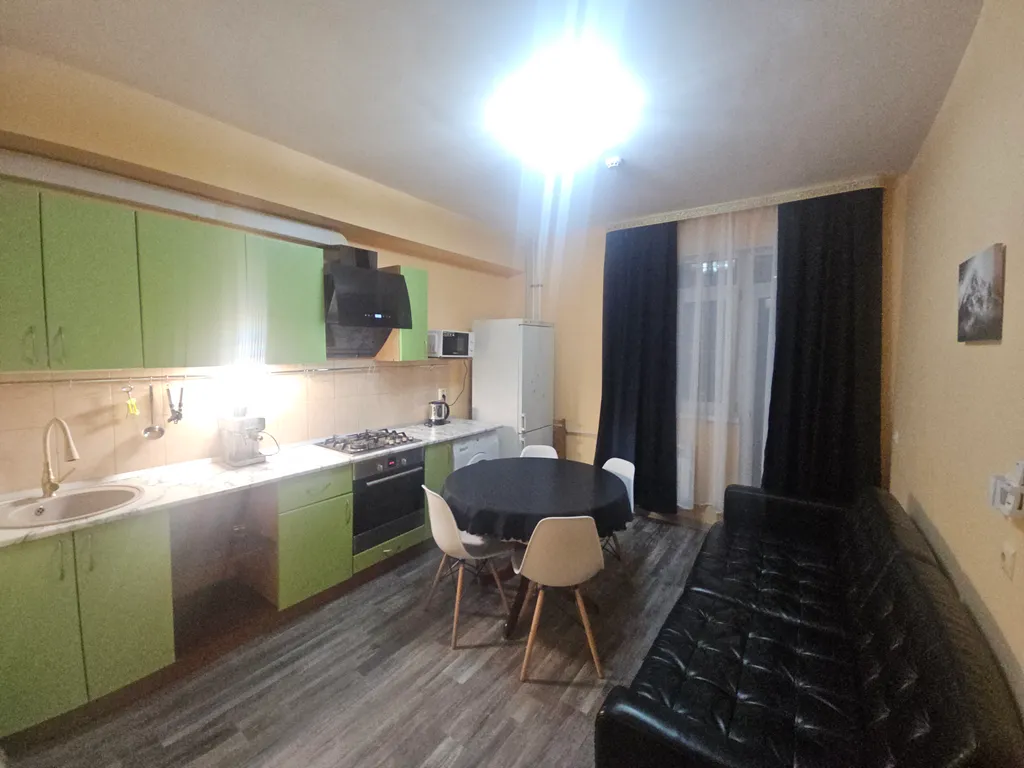 Апартаменты Полулюкс: 2 спальни + кухня-гостиная 2 эт. (Golden Holiday Apartments) — Golden Holiday Apartments, фото 5 из 5