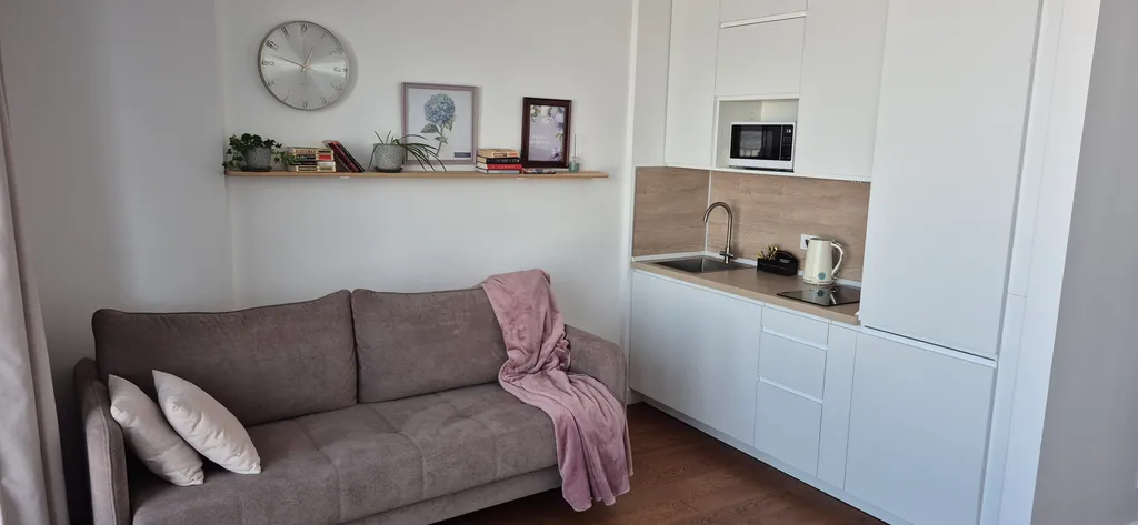 Студия однокомнатная в Фрунзенском, 36 м², Владивосток — фото 17