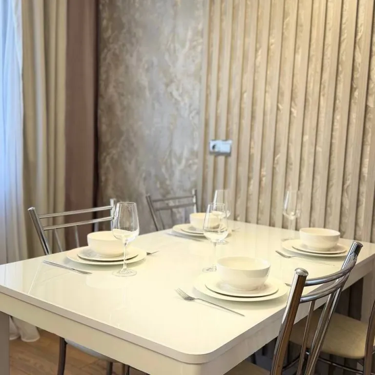 Квартира двухкомнатная на улице Новосёлове, 60 м², Рязань — кухня, фото 8