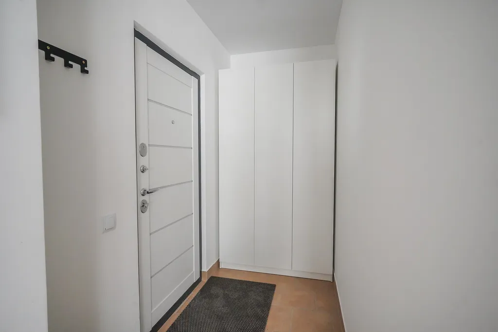 Студия однокомнатная в Первореченском, 40 м², Владивосток — фото 8