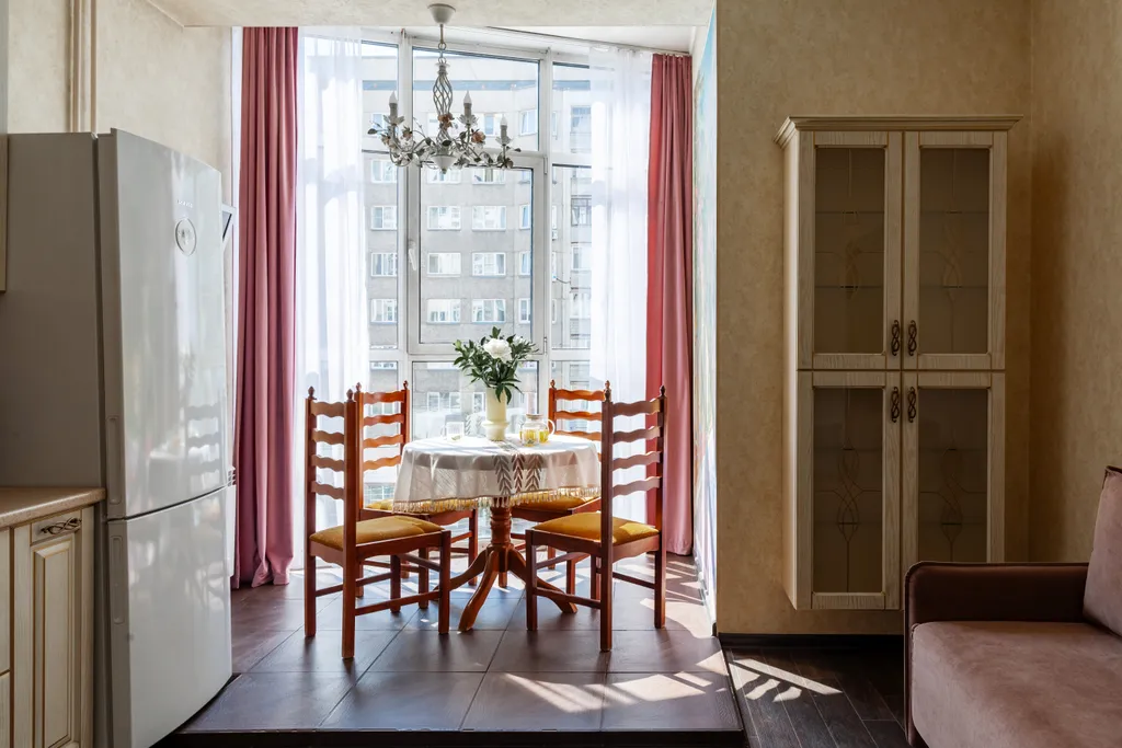 Квартира двухкомнатная в Центральном, 68 м², Красноярск — фото 11