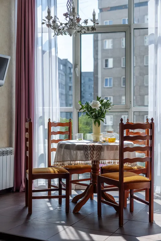 Квартира двухкомнатная в Центральном, 68 м², Красноярск — фото 12