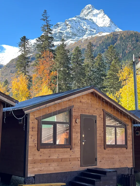 Дом Домик с кухонной зоной