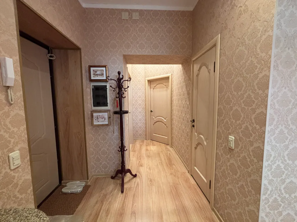 Квартира двухкомнатная на улице Советской, 65 м², Ярославль — фото 20
