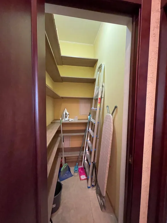 Квартира двухкомнатная в Железнодорожном, 75 м², Самара — фото 13