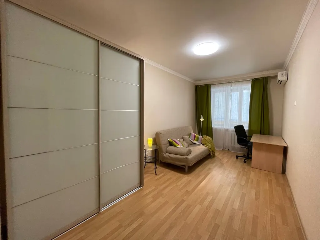 Квартира двухкомнатная в Железнодорожном, 75 м², Самара — фото 4