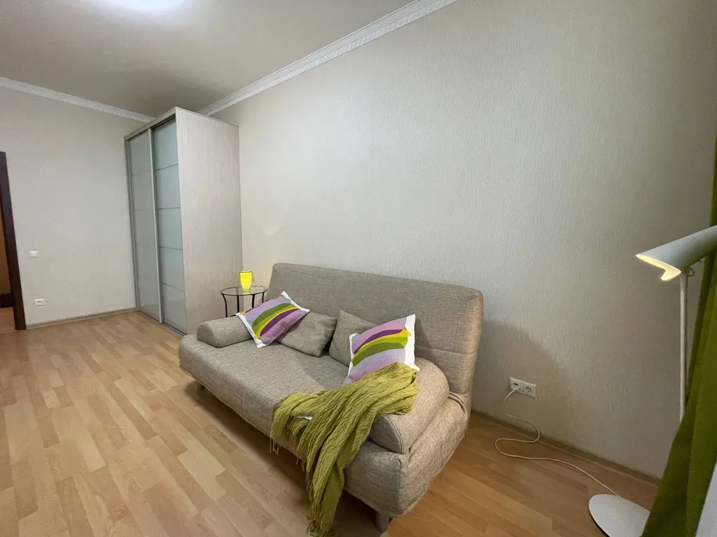 Квартира двухкомнатная в Железнодорожном, 75 м², Самара — фото 5