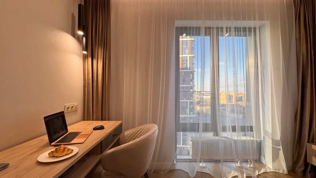 Апартаменты однокомнатные на улице Николая Машарова, 50 м², Тюмень — фото 14