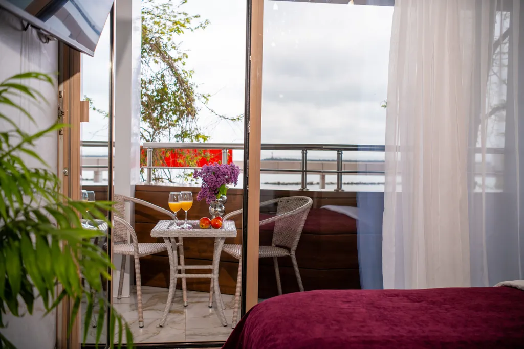 Бриз Апарт с балконом и видом на море — Morskoy Resort, фото 2 из 5