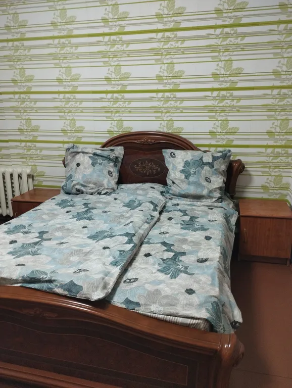 Квартира двухкомнатная на улице Полетаева, 45 м², Рязань — спальня, фото 3